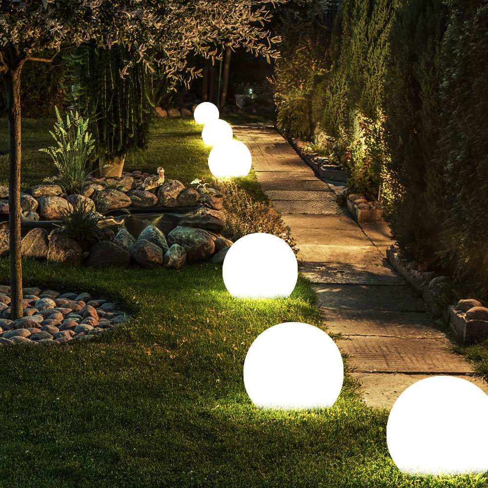 outdoor garden solar light balls