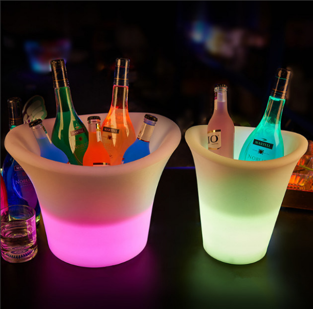 The LED ice bucket that makes drinks shine