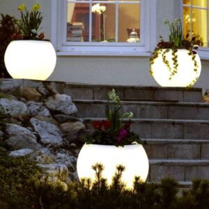 Lighted planters