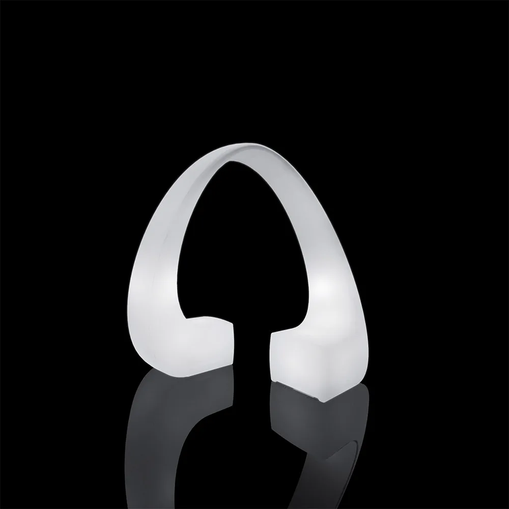 Panca curva modulare per esterni con illuminazione a LED