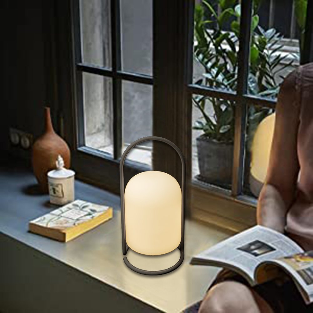 portable reading lamp