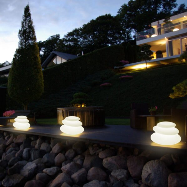 rechargeable lamps outdoor scene