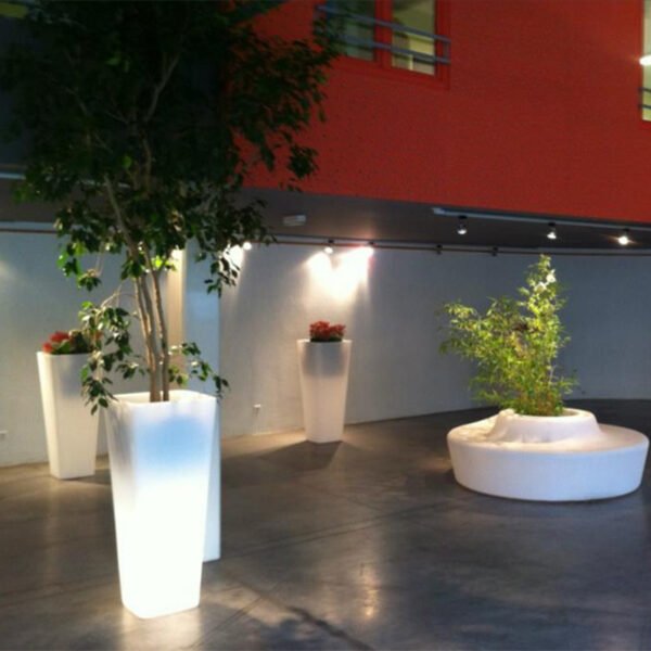 led light plant pots