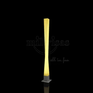 Lampadaire carré en spirale avec base en métal