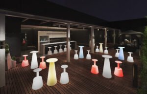 The Latest Trendy LED Tables And Chairs Furniture In The Middle East