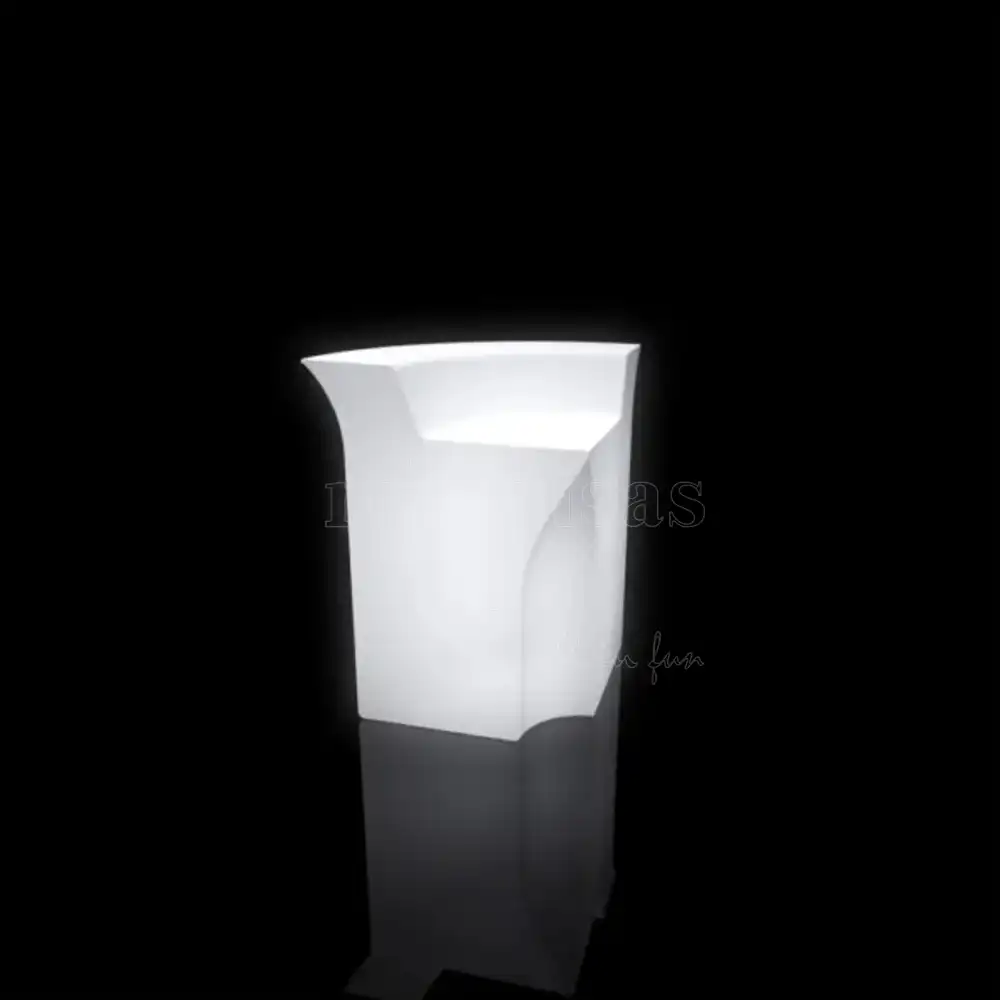 LED-Bar-Counter-Corner-Table-Plastic-Nightclub-Furniture-Colorfuldeco1