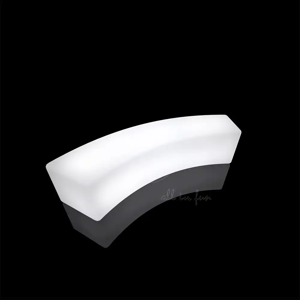 LED-Curved-Park-Bench