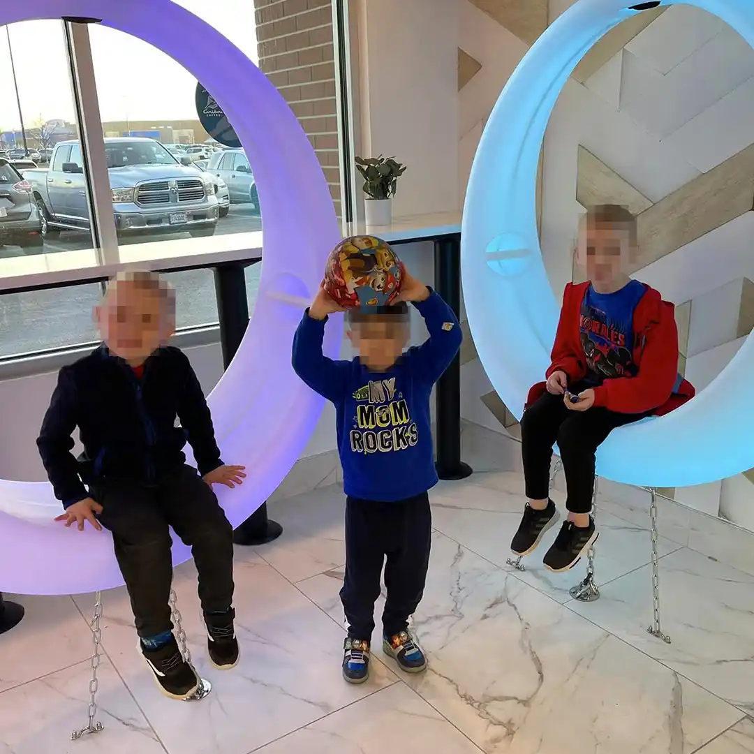 A round swing with LED lights – perfect for fun and relaxation for all ages.