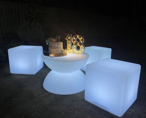 Furniture led lighting for 18th birthday party in Hengelo Netherlands featuring white LED cubes and a glowing circular LED table